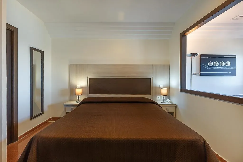 Hotel Dona Luisa San Luis de Sabinillas