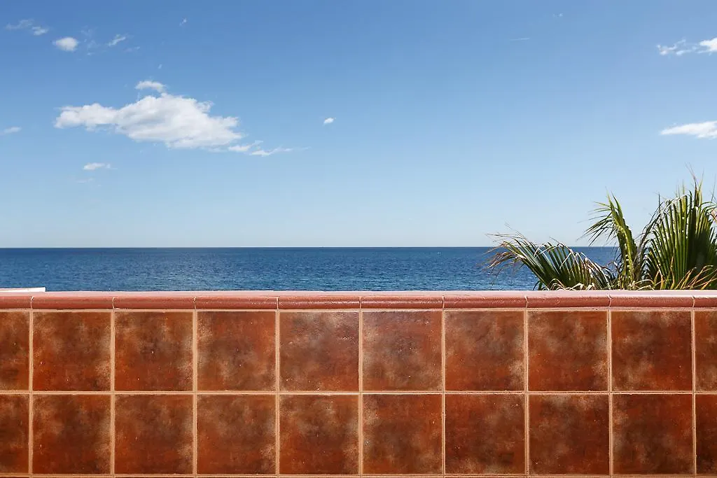 Hotel Dona Luisa San Luis de Sabinillas 3*,